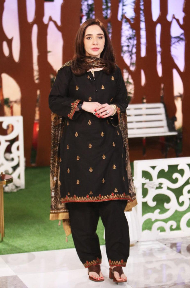 Kajal - Black Embroidered Lawn 3 pec